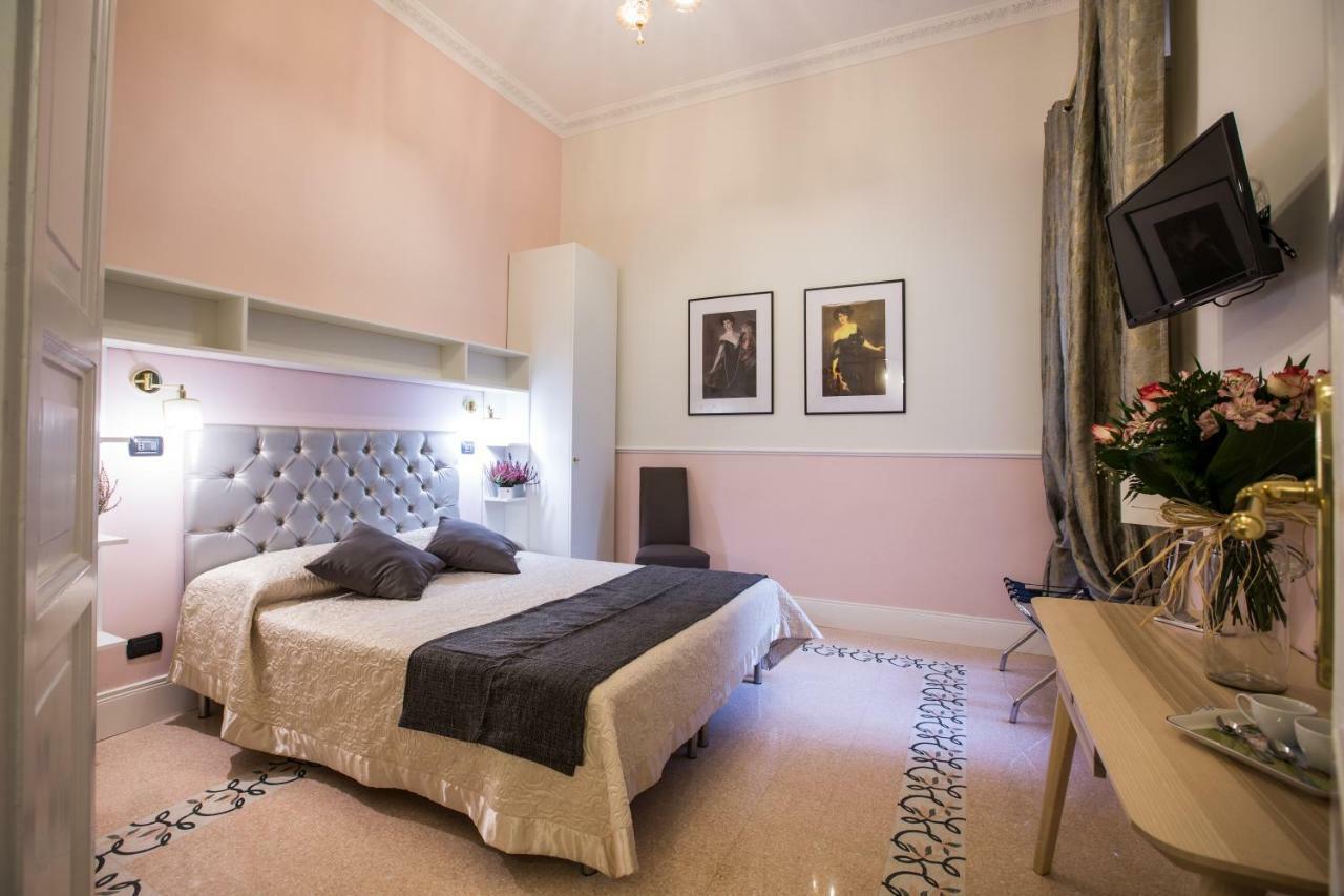 Art Nouveau Roma Colosseo Suites Ngoại thất bức ảnh