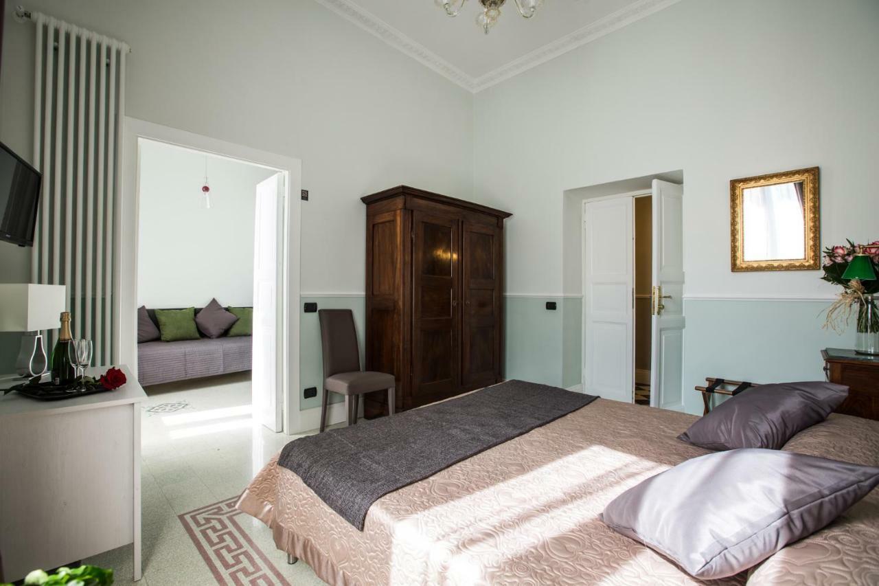Art Nouveau Roma Colosseo Suites Ngoại thất bức ảnh