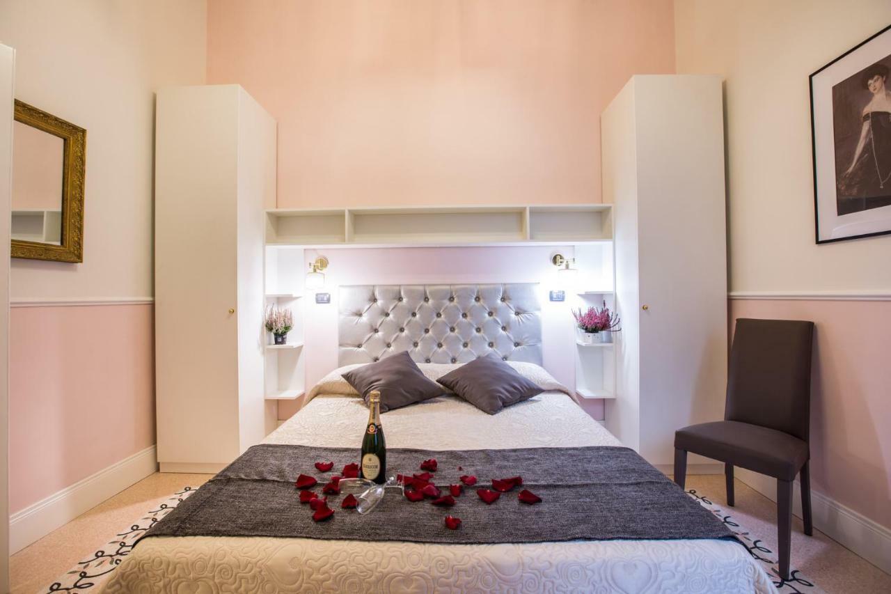 Art Nouveau Roma Colosseo Suites Ngoại thất bức ảnh