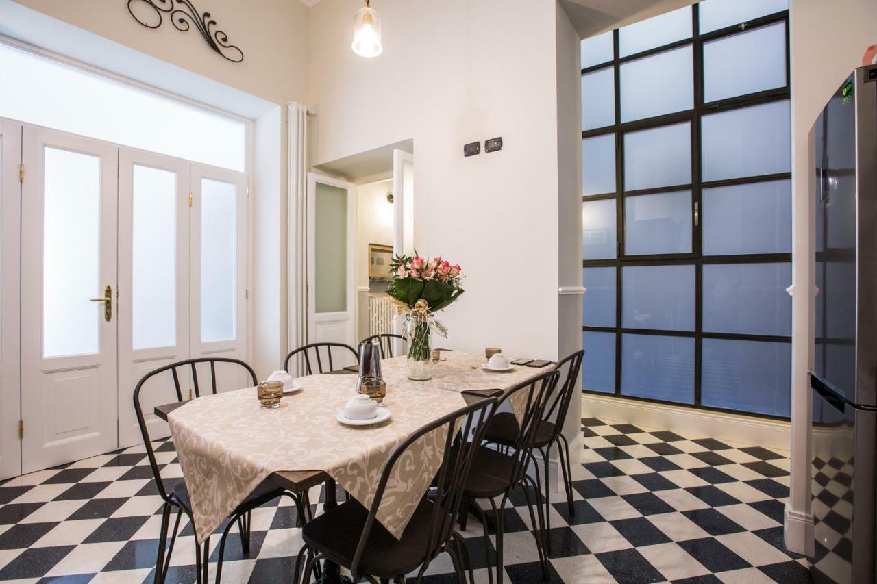 Art Nouveau Roma Colosseo Suites Ngoại thất bức ảnh