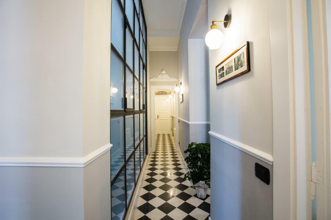 Art Nouveau Roma Colosseo Suites Ngoại thất bức ảnh